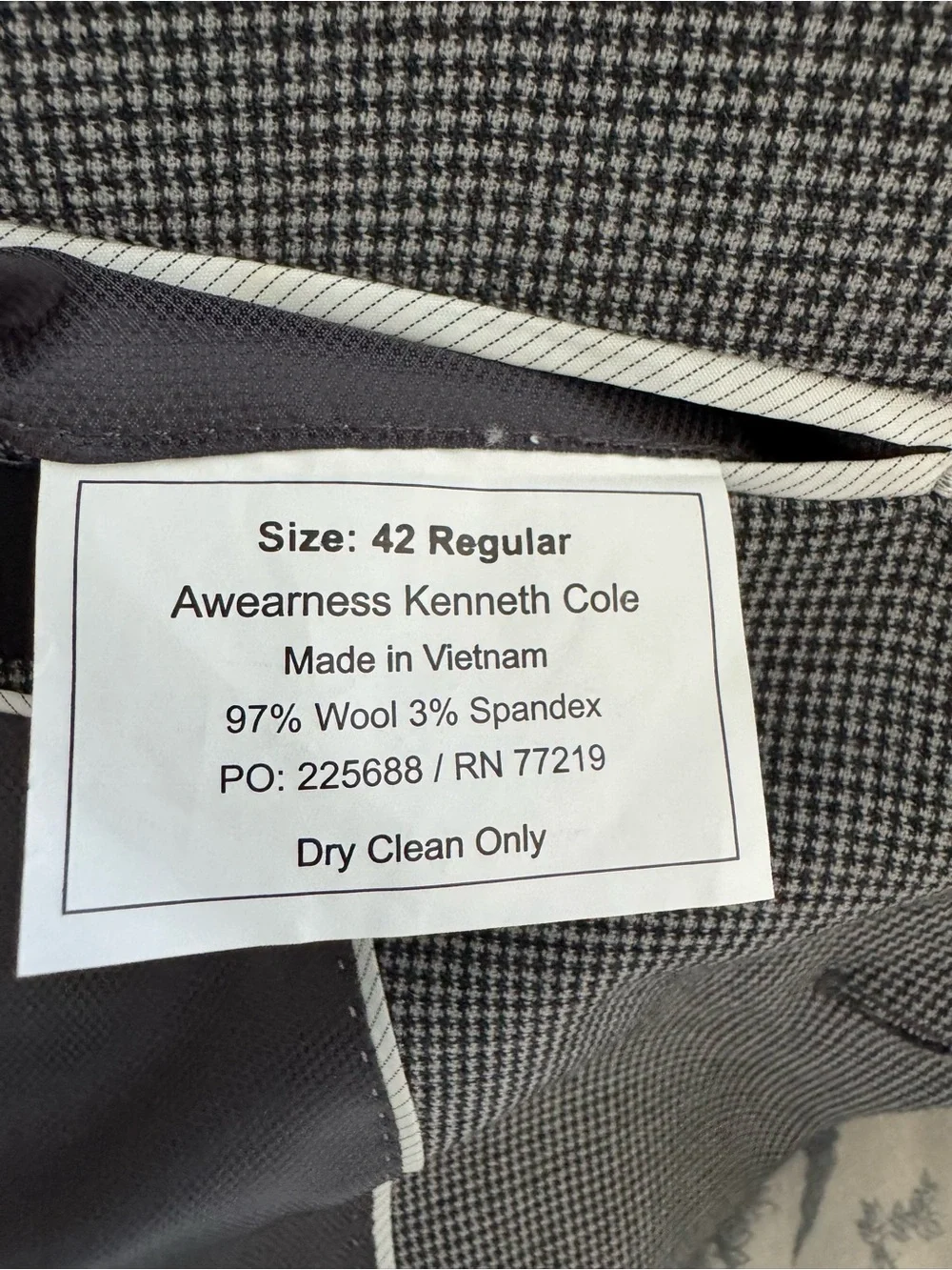 Kenneth Cole Gray Micro-Pattern Two-Button Sport Coat - Picture 2 of 4